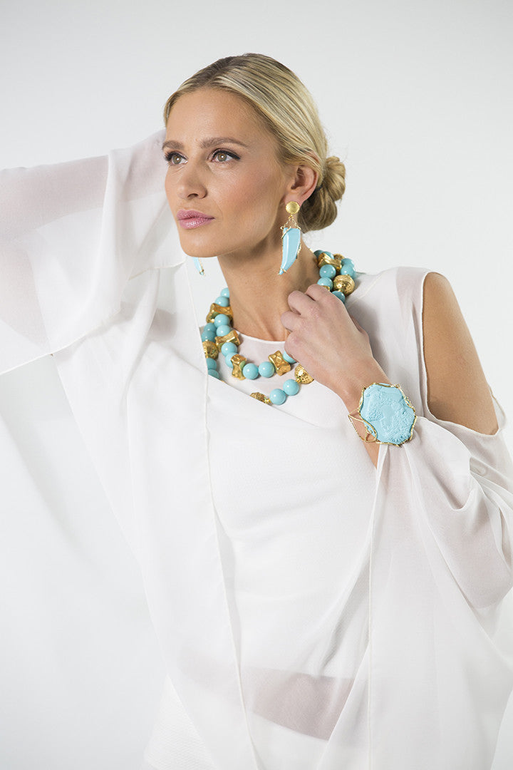 v neck collar dress 21-6 LAN Dress with V-shaped back collar  sistermagpatterns